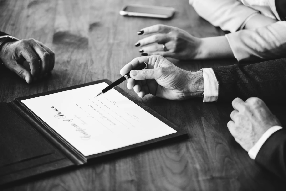 Les Impacts Juridiques des Nouvelles Lois sur le Divorce: Comprendre les Enjeux pour Mieux Anticiper